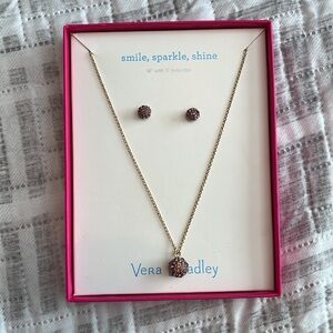 Necklace and earring set